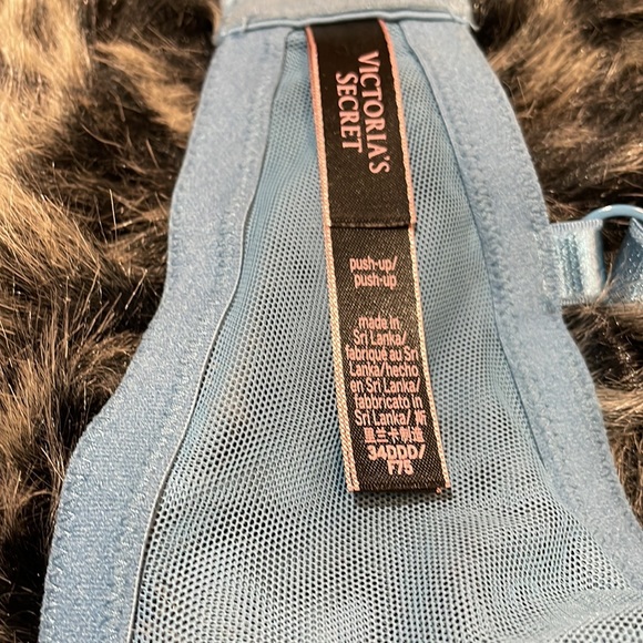 Victoria’s Secret Very Sexy Lace Push up Bra 34DDD 34F NEW - Picture 10 of 10